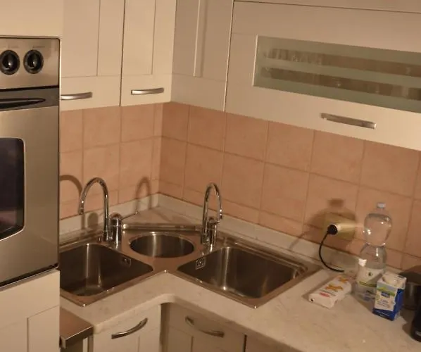 Nest In The Heart Of Rome